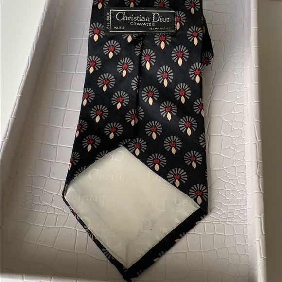 Dior Tie - Picture 3 of 3